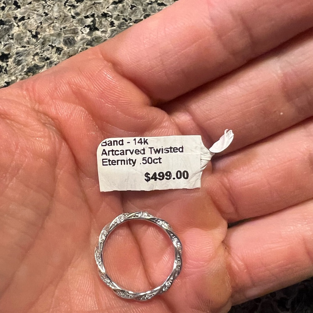 14k white gold twisted eternity band with .50 ct diamonds. Excellent condition